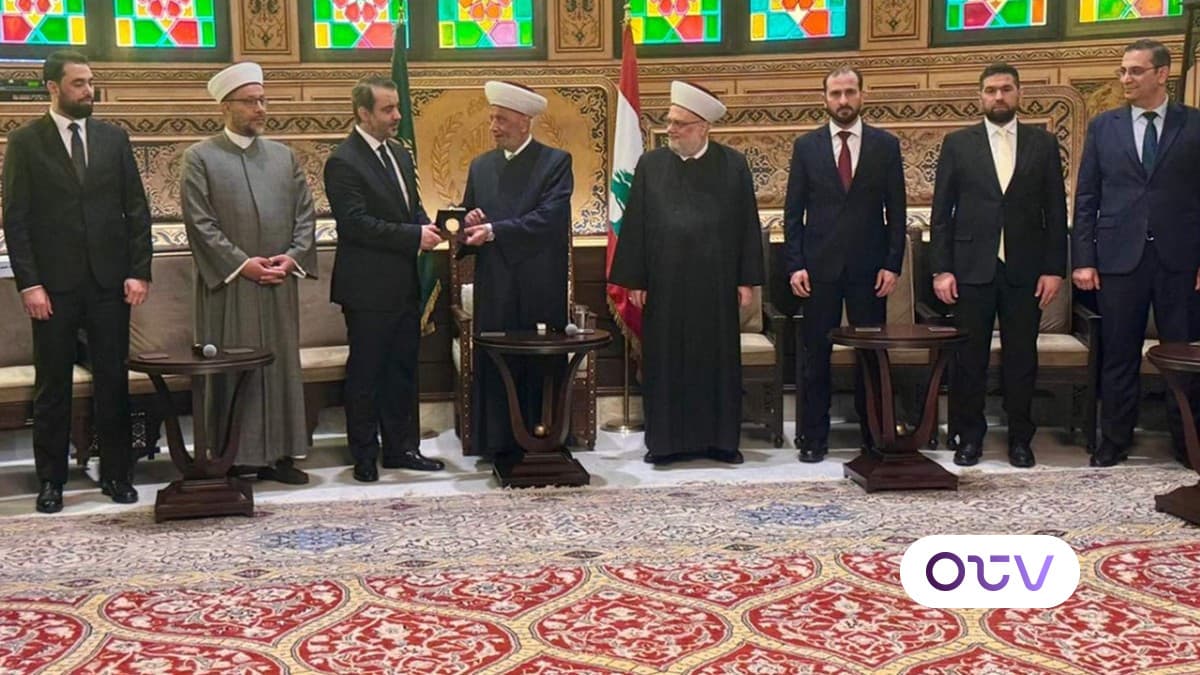 المفتي دريان يستقبل وزير الخارجية السوري في دار الفتوى: لبنان سيبقى متضامنًا ومتعاونًا مع سوريا والدول العربية بعيدًا من المحاور والنزاعات