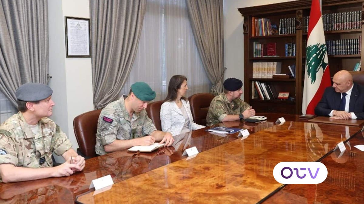 رئيس الجمهورية استقبل المستشار البريطاني لشؤون الدفاع: عدم التمديد لـ"اليونيفيل" وعدم تشكيل قوة دولية بديلة سيحدث فراغا لا يخدم الاستقرار